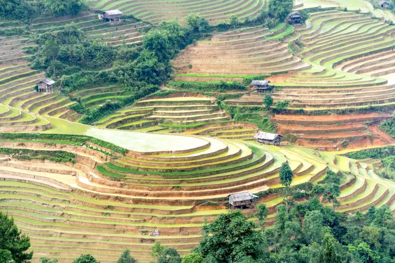 工业控制操作台定制方案：从布局设计到系统集成的关键要点